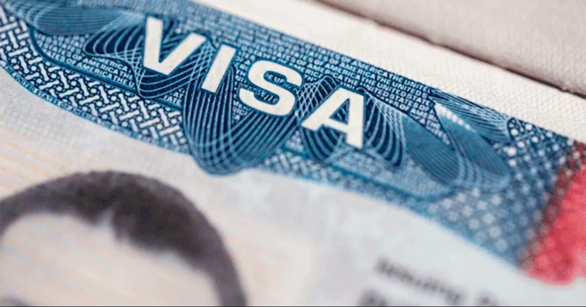 Los padres de familia se pueden evitar un segundo traslado al Consulado