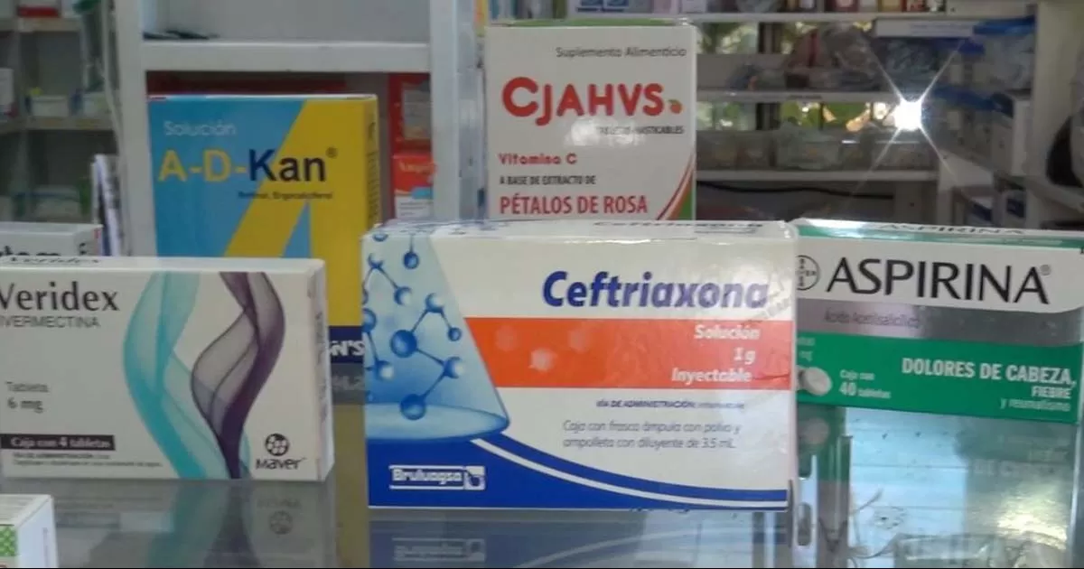 El comerciante farmacÃ©utico, JesÃºs Esquivel AlanÃ­s, quien dijo que las farmacias no reportan ventas importantes de antivirales que ya en aÃ±os anteriores fueron muy solicitados por la ciudadanÃ­a.