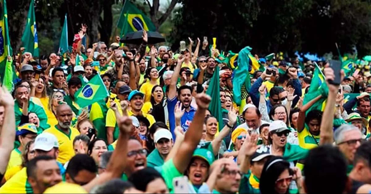 Miles se congregaron frente a cuarteles del EjÃ©rcito de Brasil para pedir una intervenciÃ³n militar que mantenga a Bolsonaro en el poder.