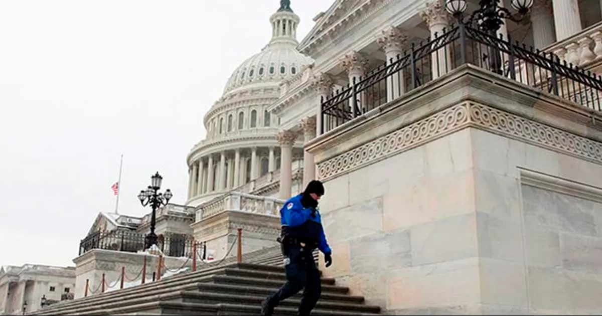 Fantasma del asalto al Capitolio acecha de nuevo las elecciones en Estados Unidos