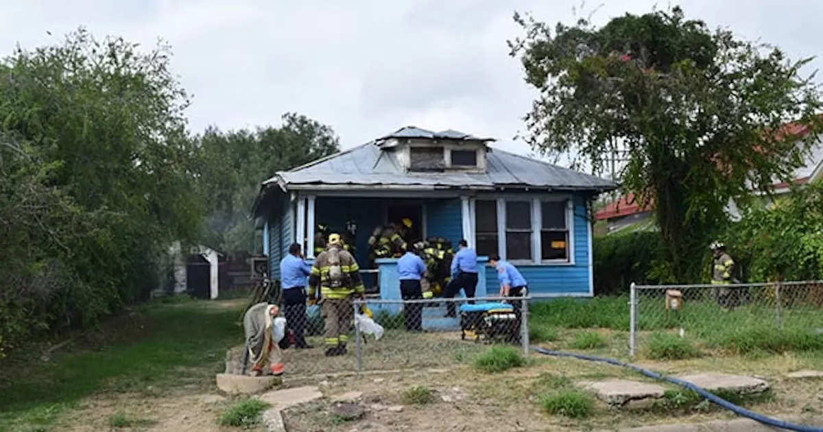 Incendio simulado moviliza a bomberos de Eagle Pass