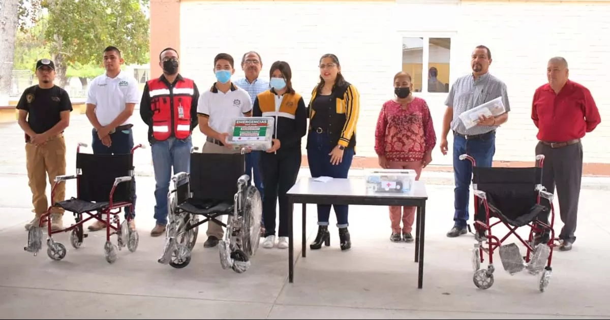 Con esta brigada se busca capacitar a los alumnos de secundaria y bachillerato sobre primeros auxilios.