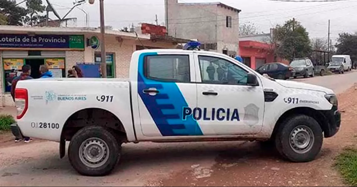 Autoridades investigan si el hombre se encontraba bajo los efectos de las drogas. Antes de ser arrestado, el agresor se atrincherÃ³ en su casa