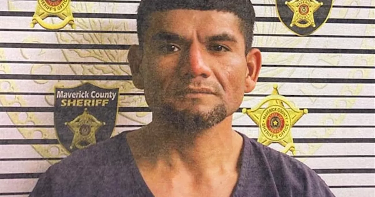 Manda encerrar a su hijastro por violento en Eagle Pass; causó destrozos al interior de la vivienda