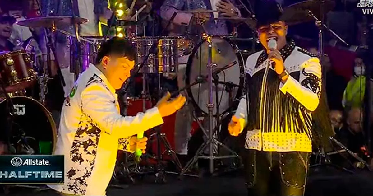 Fanáticos del emparrillado no recibieron muy bien a Eduin Caz y compañía quienes se llevaron todo tipo de insultos