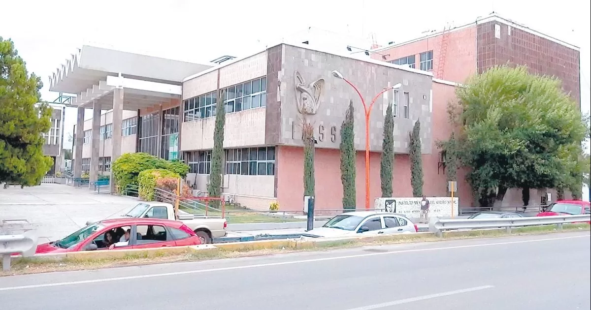 Se le escapa balazo y termina herido