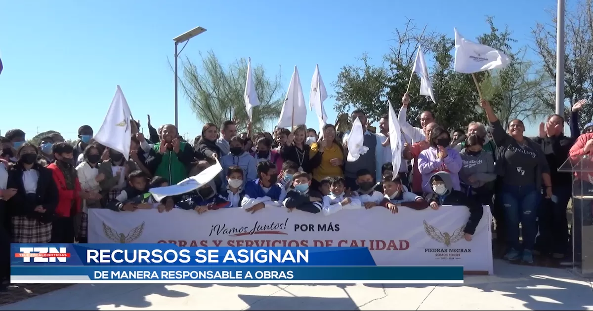 El director de Planeación, Urbanismo y Obras Públicas, dijo que la obra inició con el trazo de la longitud del puente, así como su cálculo estructural, lo que permitirá armar las zapatas para posteriormente montarlo.