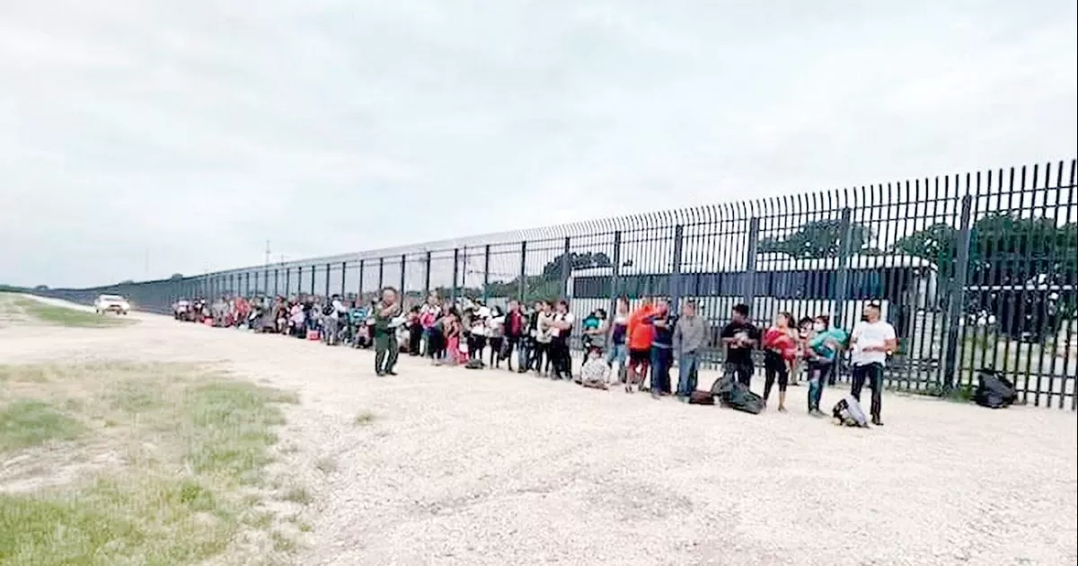 Burlan vigilancia 3 mil 300 migrantes