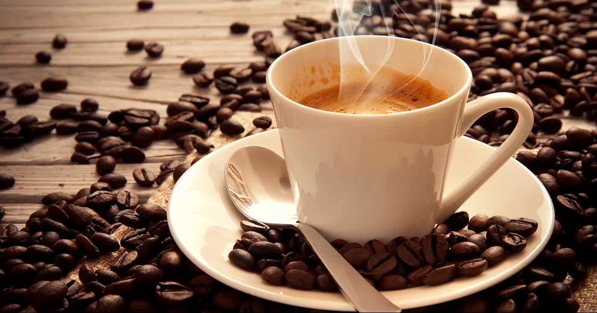 Tomar más de tres tazas de café al día puede causar trastornos: Seguro Social
