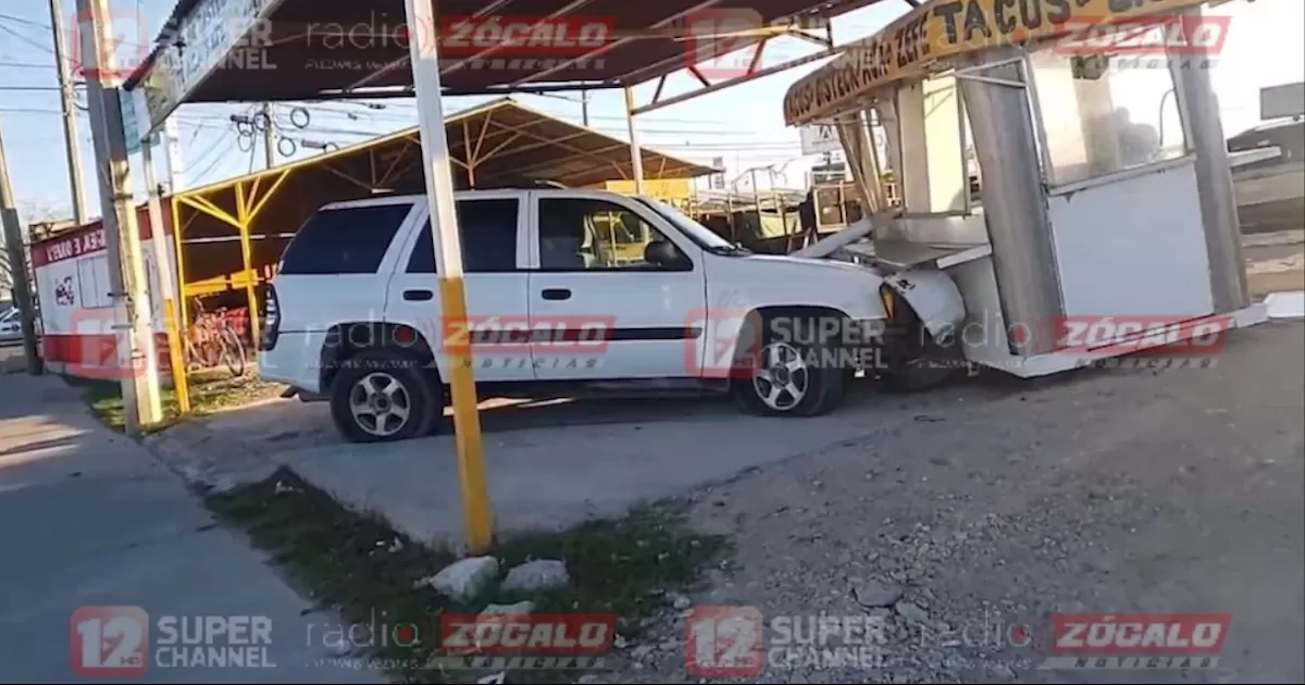 A pesar de lo fuerte del accidente no se registraron personas lesionadas, solamente cuantiosos daños materiales.