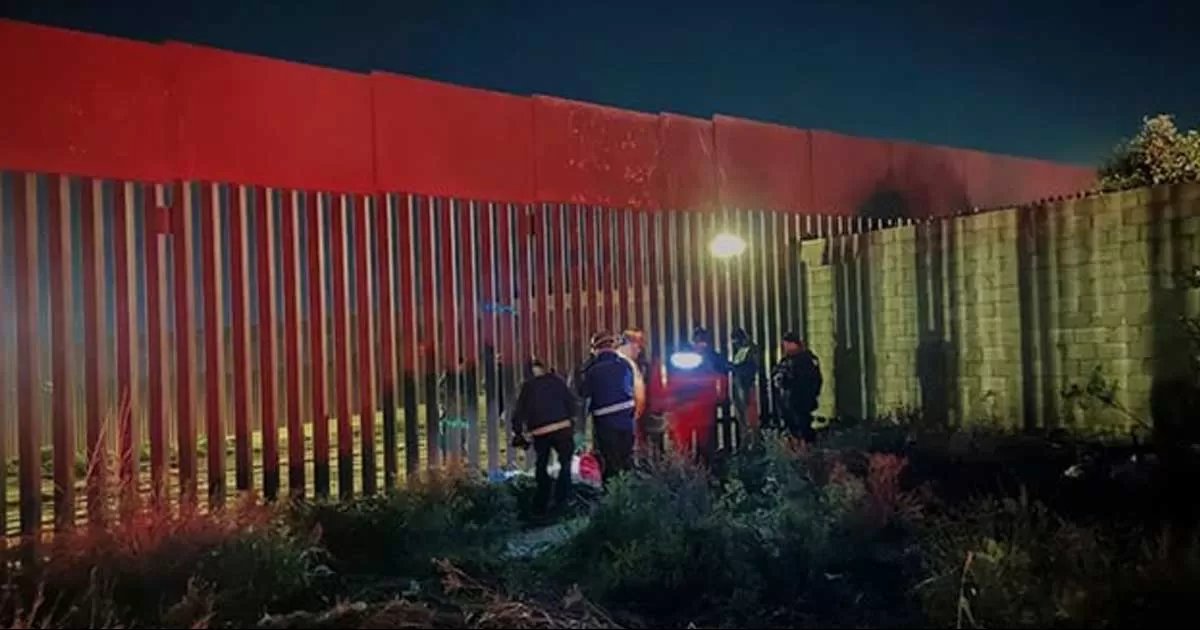 El caso ocurrió durante la madrugada, cuando un grupo de 40 migrantes originarios de la India intentaron cruzar el cerco metálico.