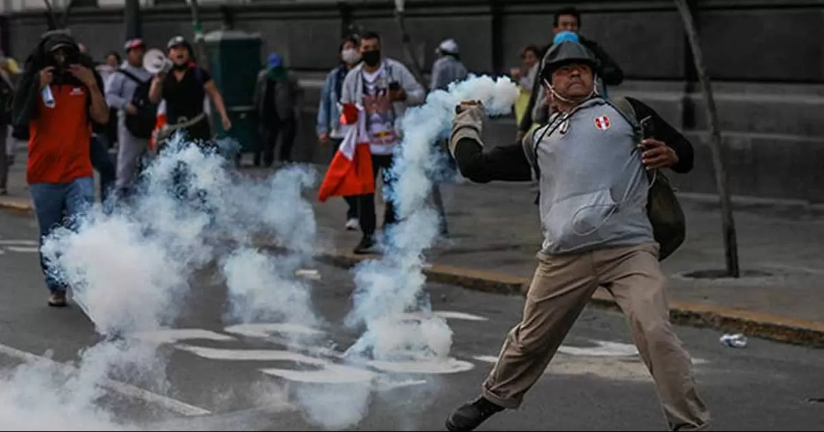 Muere otra persona en protestas de Perú; cifra total se eleva a ocho decesos