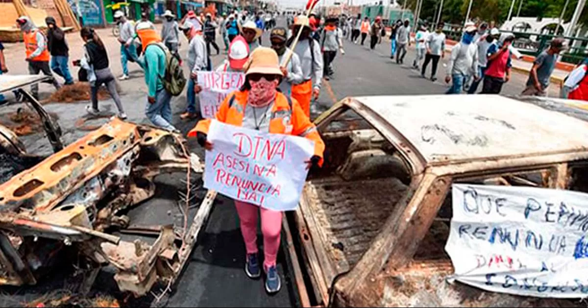 Avión de la Fuerza Aérea viajará a Perú para rescatar a mexicanos varados por crisis política: AMLO