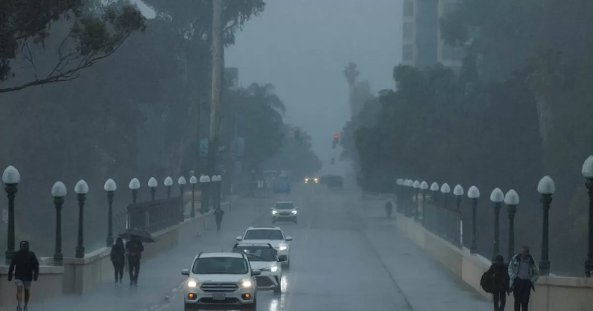 Alerta en EU por poderosa tormenta invernal; amenaza fiestas de Navidad