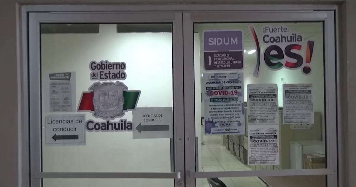 Atienden con guardias en oficinas de Licencias de Conducir