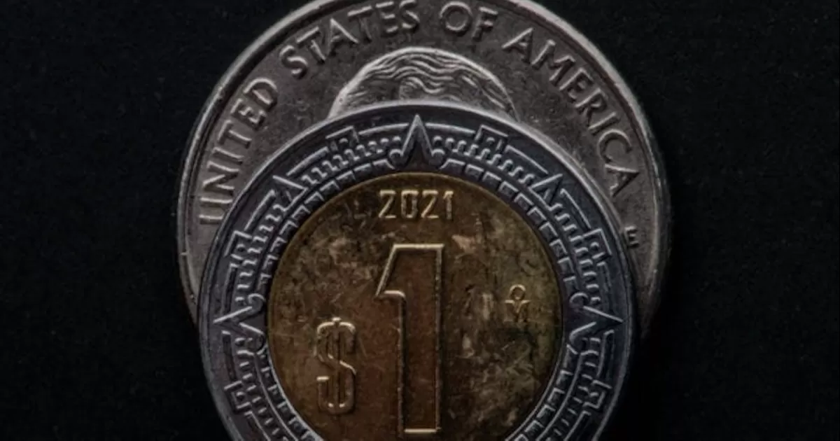 Peso avanza por cuarta sesión tras datos de inflación en EU