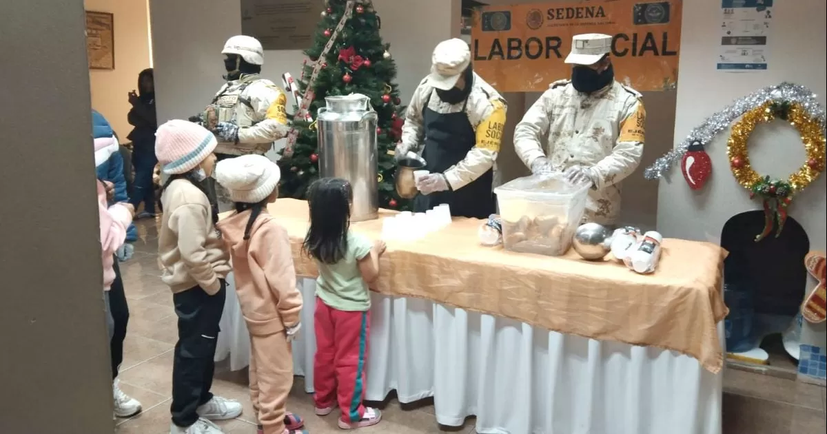 Refugios reciben a migrantes en tránsito para protegerlos del intenso frío.