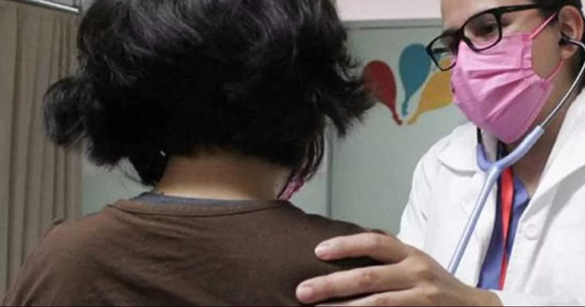 A través de un comunicado, se precisó que se trata de pacientes de ocho, siete y dos años de edad.