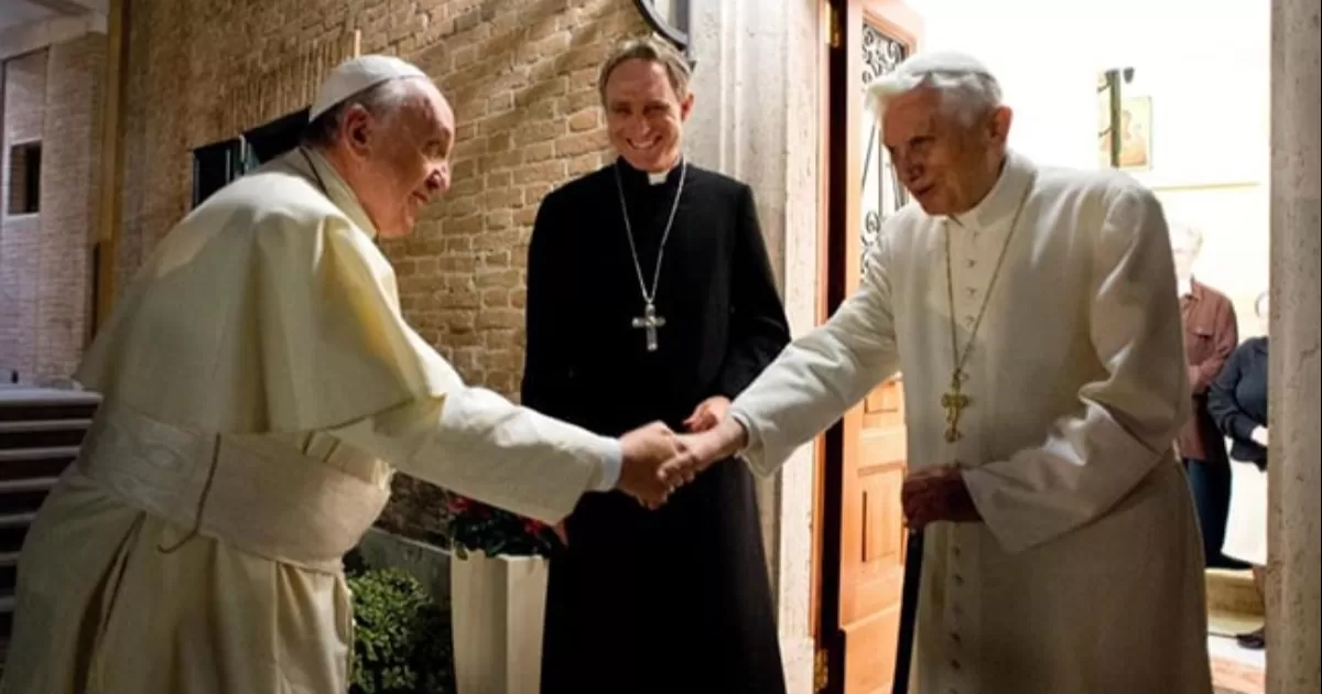 El papa Francisco pide oraciones para Benedicto XVI que ‘está muy enfermo’