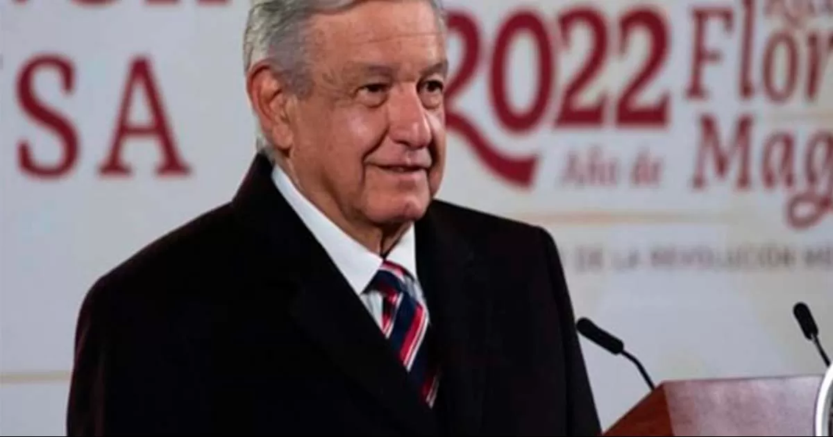 AMLO presume que reestructuró la deuda externa de México para que en 2025 paguen la mitad de intereses