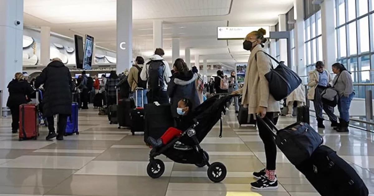 Registraron menos de un centenar de cancelaciones, la mayoría de la aerolínea Southwest, tras una semana de caos por la tormenta Elliot
