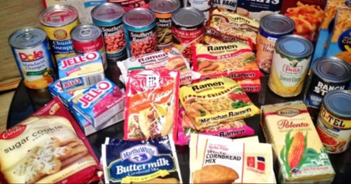 Los alimentos procesados, y sobre todo los ultraprocesados son en la mayoría de casos mucho más baratos que la comida orgánica y más fácil de cocinar.