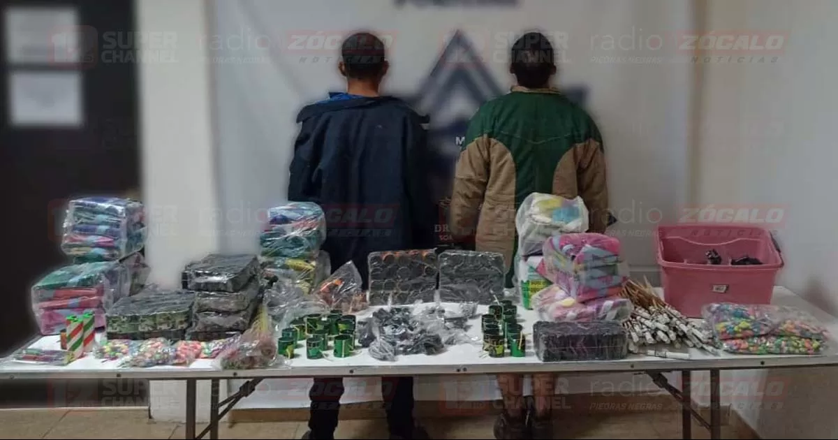 Los sujetos portaban con palomas, cuetes tipo Hulk y cuetes tipo cañón.