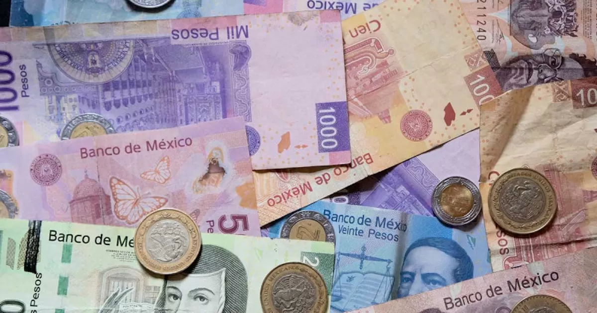 La jornada del primer lunes del año destaca por un bajo volumen de operaciones debido a cierres por feriados en los mercados de Estados Unidos y Gran Bretaña