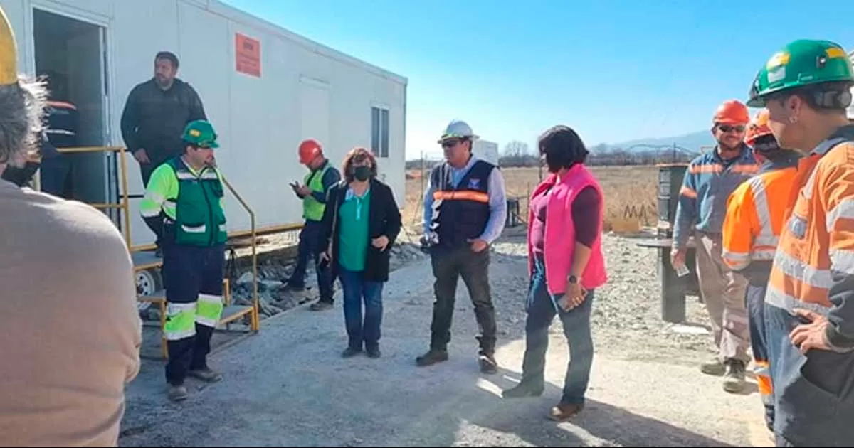 Esposas de los mineros fallecidos prohibirán el acceso rotundamente a las empresas PROACON y DETERRA que incumplieron con el Plan de Recuperación de Restos, pues según la notificación de hoy viernes, no hay fecha para que el consorcio minero abandone labores