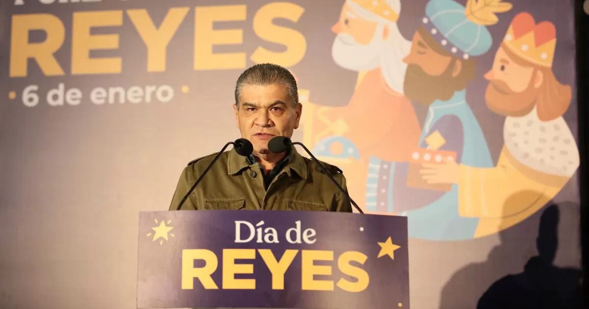 El gobernador Miguel Riquelme comparte y convive con cientos de familias durante la tradicional Rosca de Reyes.