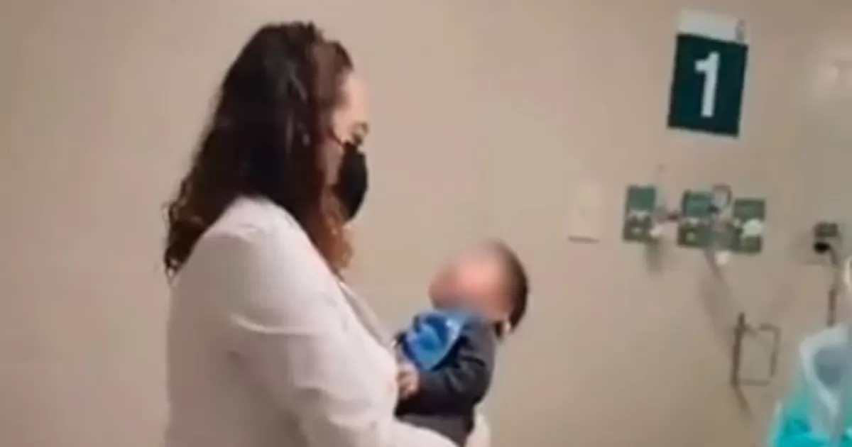 Madre denuncia negligencia en IMSS Queretaro a su bebé; le ponen vacuna en los ojos