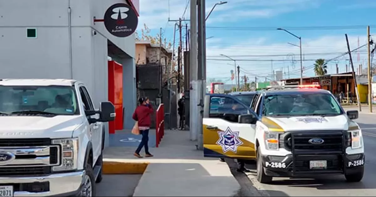 Tras la detención de Eduardo "N" y Jesús Alberto "N", el Ministerio Público continúa la búsqueda del tercer involucrado para recuperar el medio millón de pesos que falta localizar.