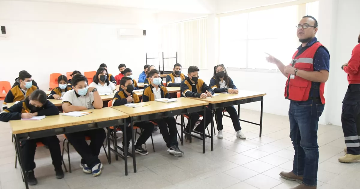 Avanza programa brigada Estudiantil en Nava