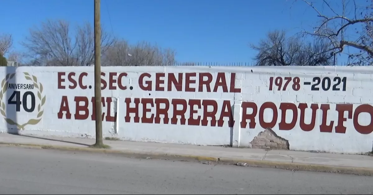 Mantienen investigaciones en la secundaria Abel Herrera sobre agresión de elementos a alumno