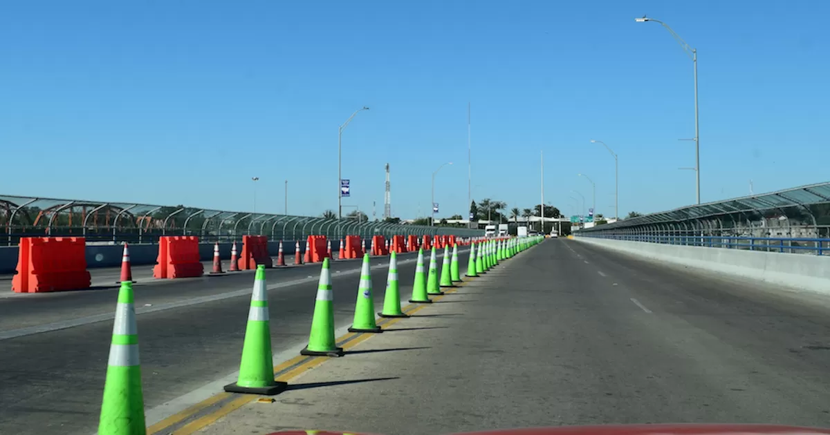 Advierten a ciudadanos que tengan planes de viajar a Estados Unidos