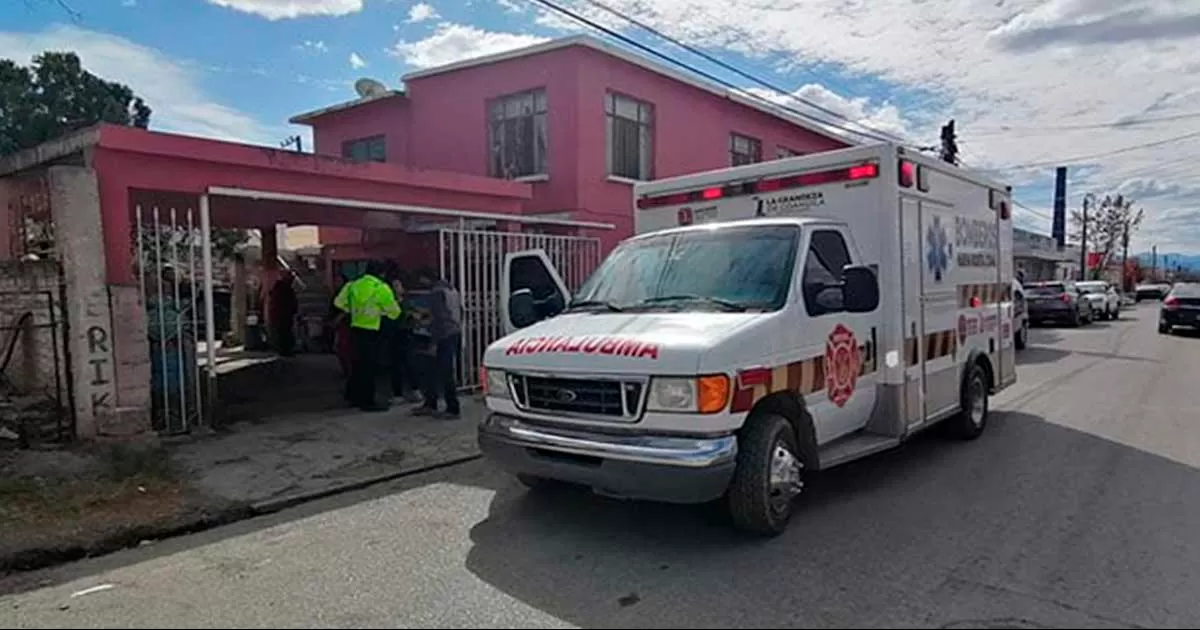 Mujer es atacada por su propio perro en Nueva Rosita; sufrió lesiones en el rostro