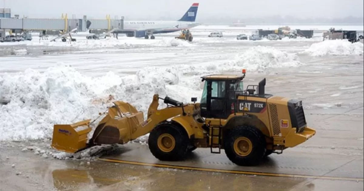 Las escuelas y universidades en Arkansas suspendieron las clases o recurrieron a la educación a distancia este miércoles