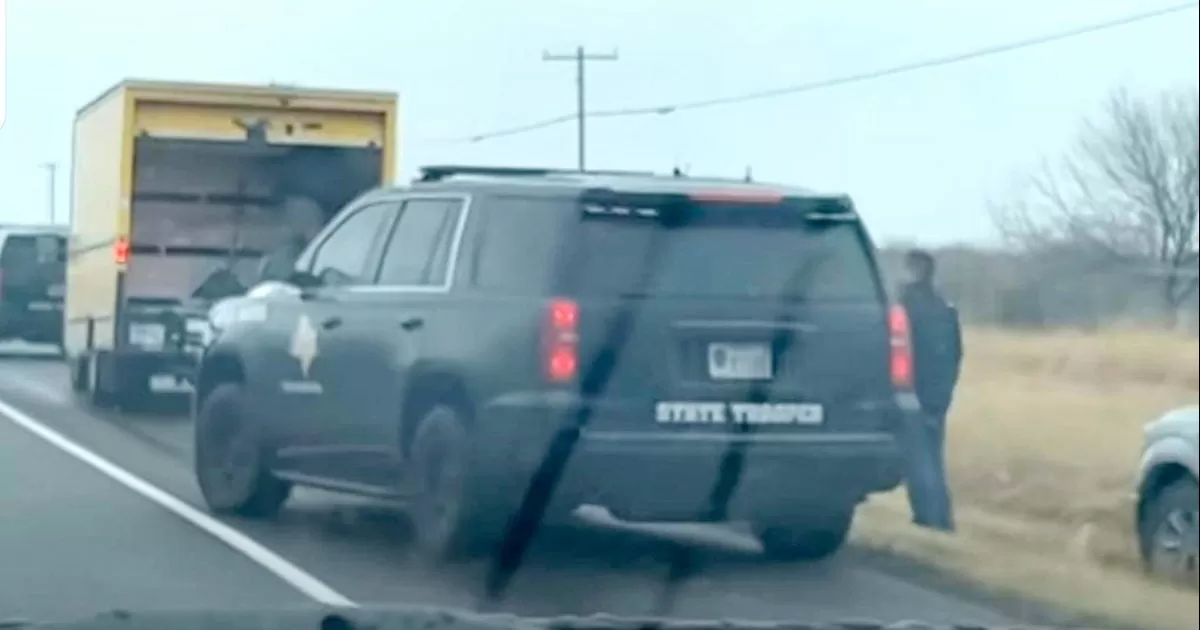 Termina persecución en detención de traficante