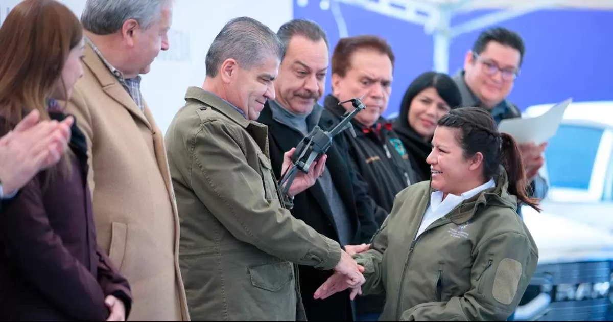 El gobernador del estado de Coahuila entregó equipo e insumos a la Comisión Estatal de Búsqueda, reforzando de esta manera su compromiso con los familiares de las personas desaparecidas