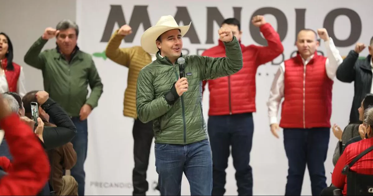 Durante el encuentro el precandidato a la gubernatura señaló la importancia de potenciar la riqueza natural y preservar las tradiciones de cada región para promover más turismo.
