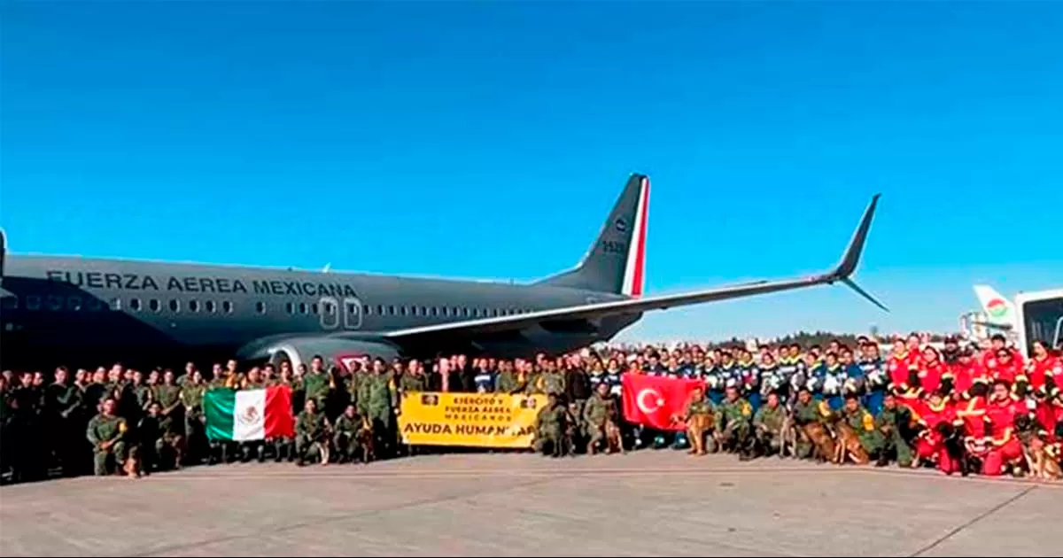 El equipo de 150 rescatistas mexicanos ayudará en las labores de rescate de personas tras los terremotos en Turquía y Siria