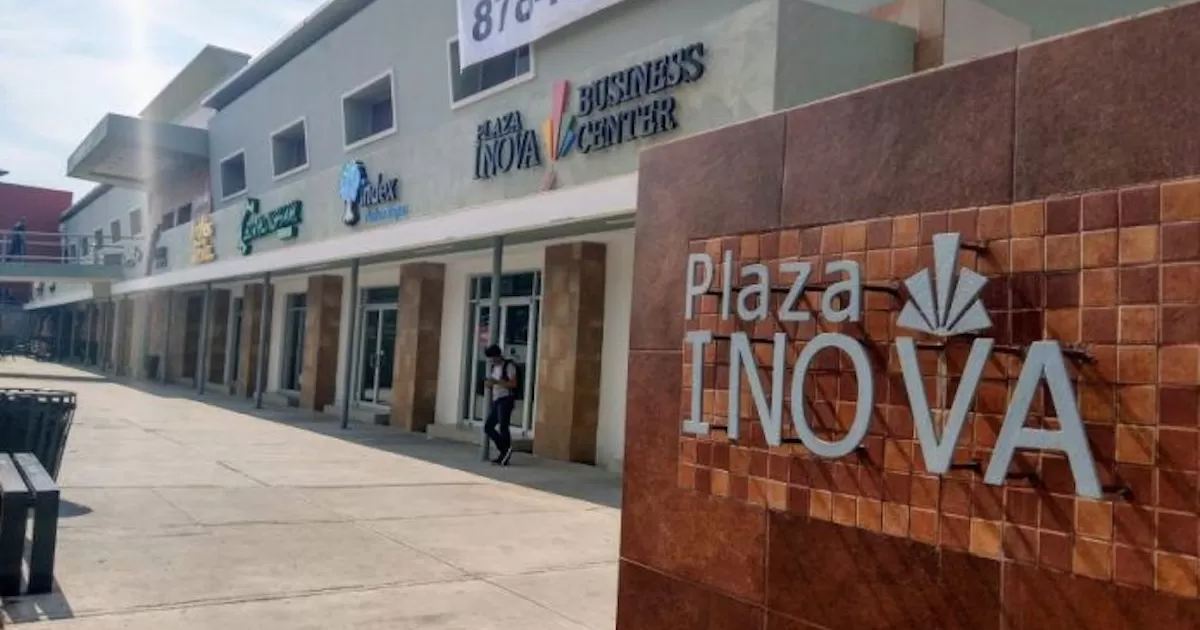 Mantienen Inspectores vigilancia en Plaza Inova; se coordinan con los negocios
