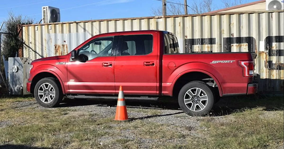 Sospechoso de traficar migrantes es sorprendido a las afueras de Eagle Pass