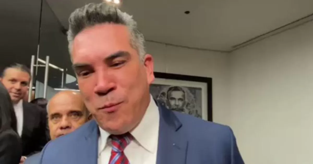 ‘Alito’ Moreno y Monreal se reúnen para tratar reforma electoral