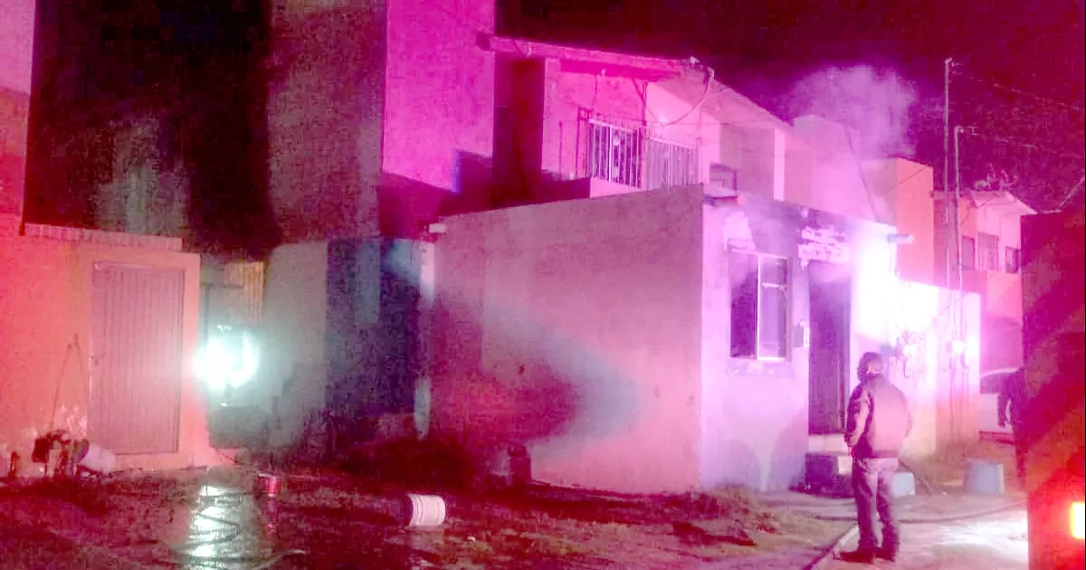 Los bomberos lograron sofocar las llamas