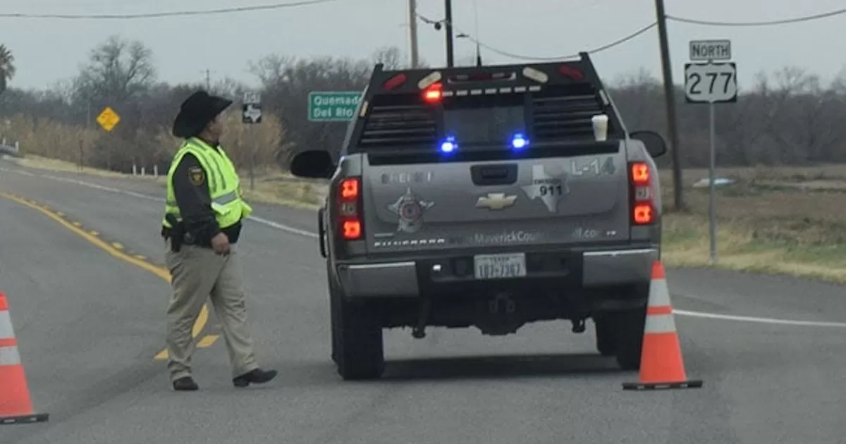 Esta emergencia requirió la intervención de paramédicos de bomberos y de oficiales del Sheriff