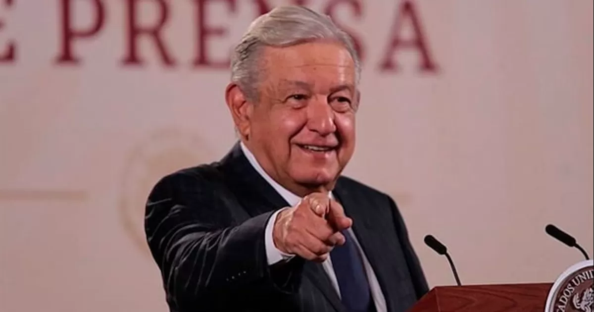Quiere AMLO resucitar peores tradiciones del PRI: Financial Times