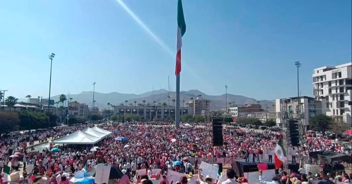 Coahuilenses se suman al llamado que millones de mexicanos hacen a la Suprema Corte de Justicia de la Nación en contra de la Reforma Electoral de AMLO.