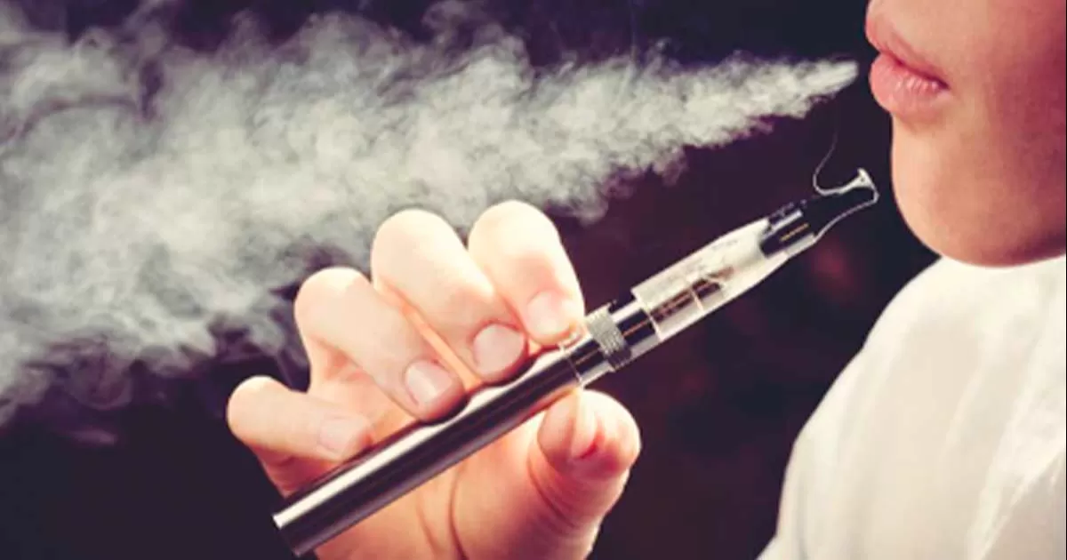 Harán cargos a estudiantes por traer cigarrillo electrónicos