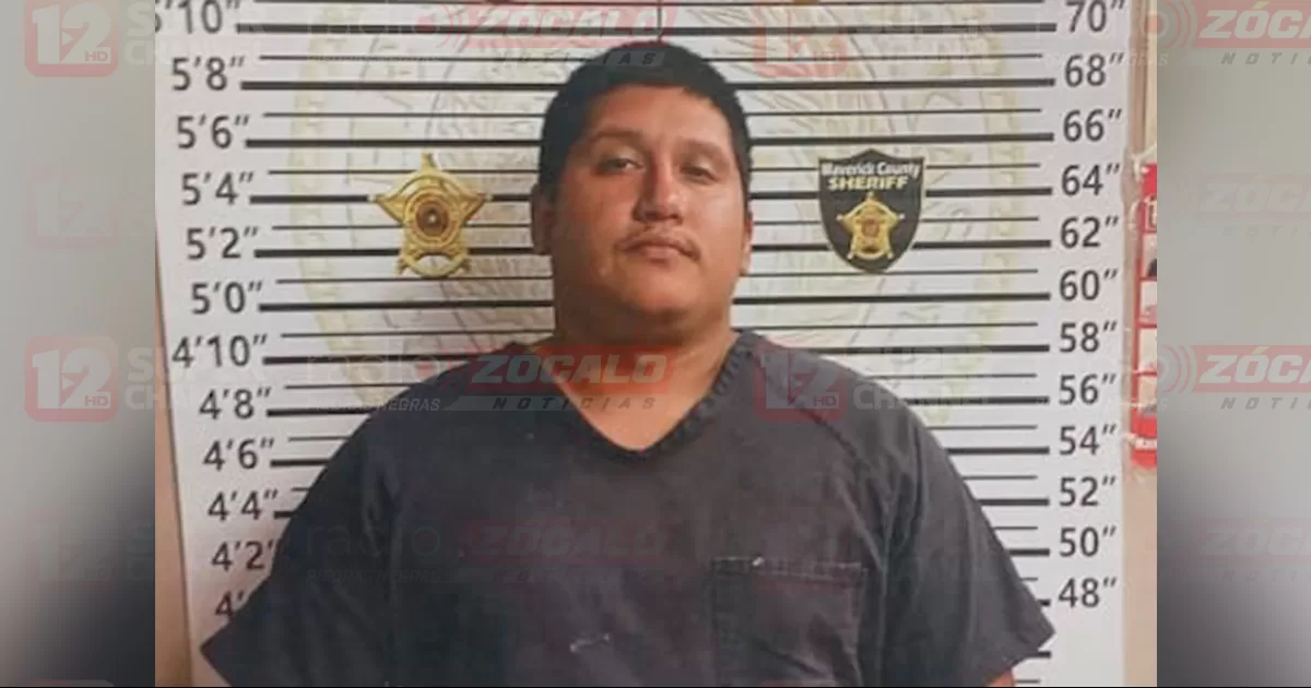 Le envía fotos desnudo y hasta le deposita dinero para que acceda